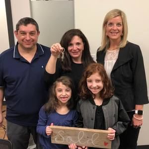 Meet your Posher, Teresa